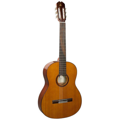 Admira MALAGA 3/4 classic guitar solid cedar and sapele