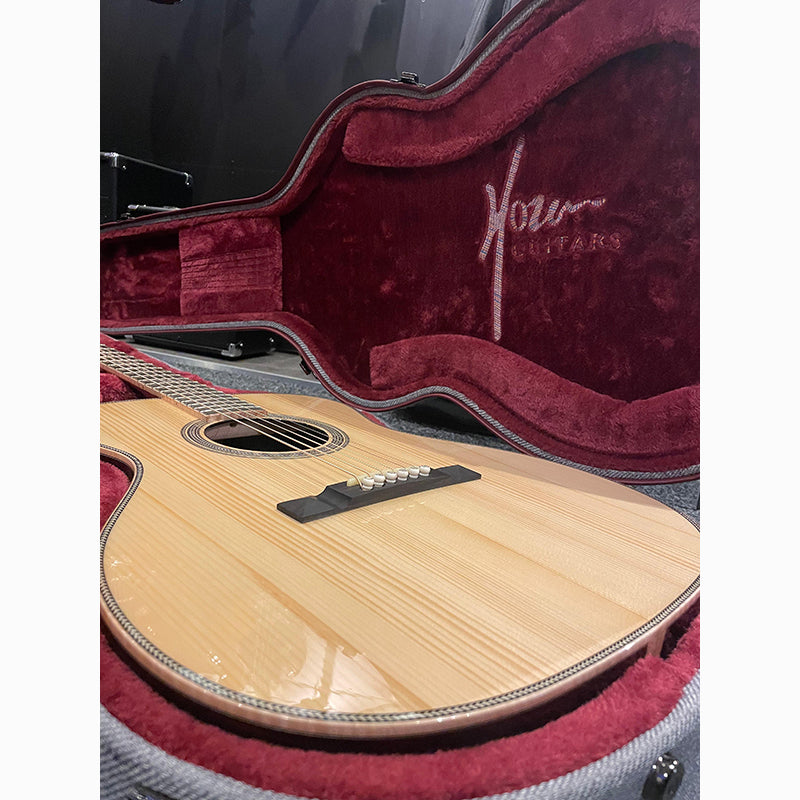 Hozen OM Golden Era Adirondack inclusief koffer westerhaven-muziek