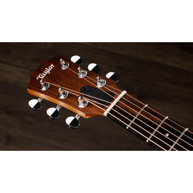 Taylor GS MINI reisgitaar met Taylor gigbag (B-stock)