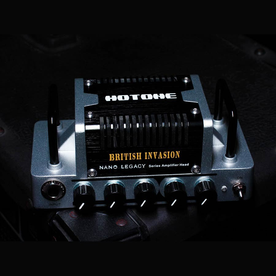 HoTone NLA-1 guitar amplifier head BRITISH INVASION, 5W class AB, with 18v PSU westerhaven-muziek