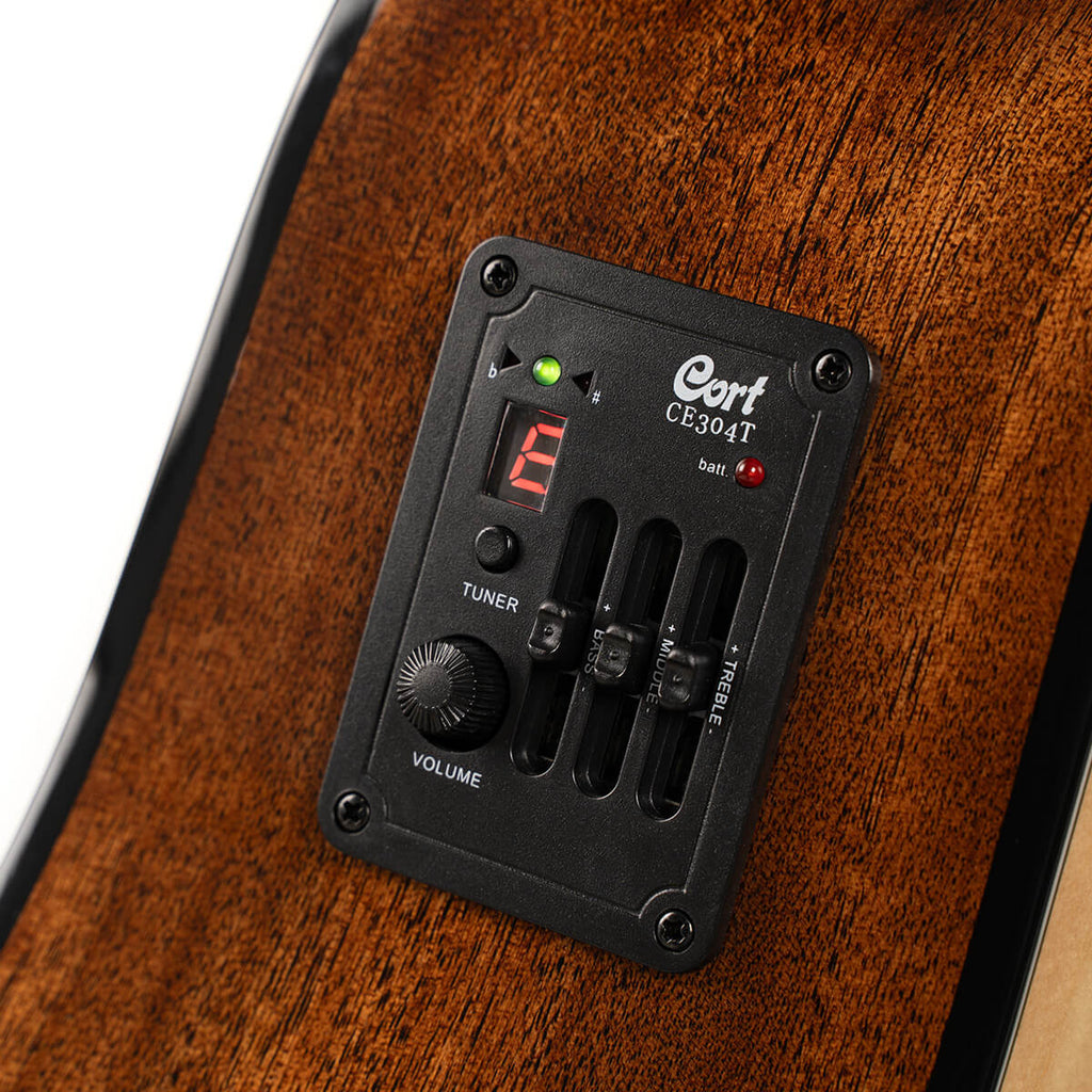 Cort Earth 60CE Natural Gloss + Hoes westerhaven-muziek